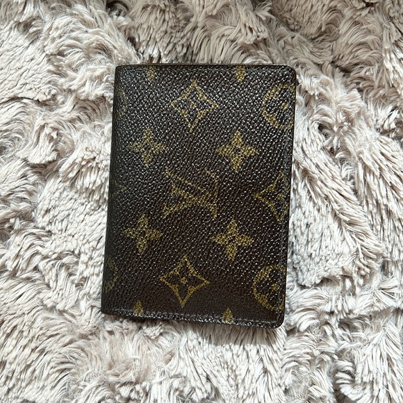 Louis Vuitton Handbags - LOUIS VUITTON ID / CARD HOLDER